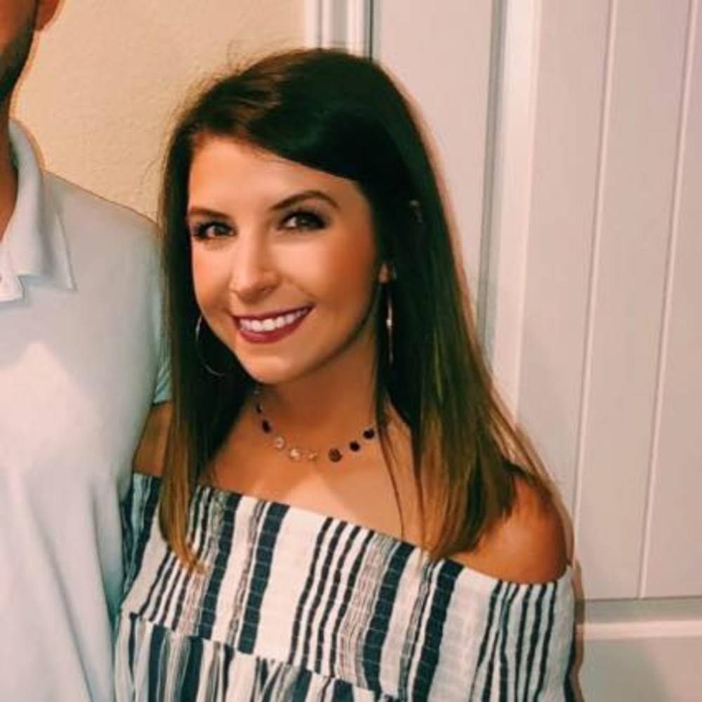 Meet your Posher, Danielle